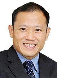 Dr. Kenneth Chan Consultant Respiratory Physician and Intensivist