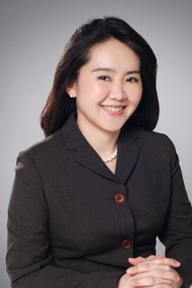 Dr. Nikolle Tan Specialist in Ophthalmology